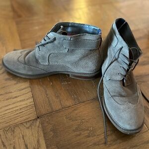 Women’s Tommy Hilfiger Boots - Size 10